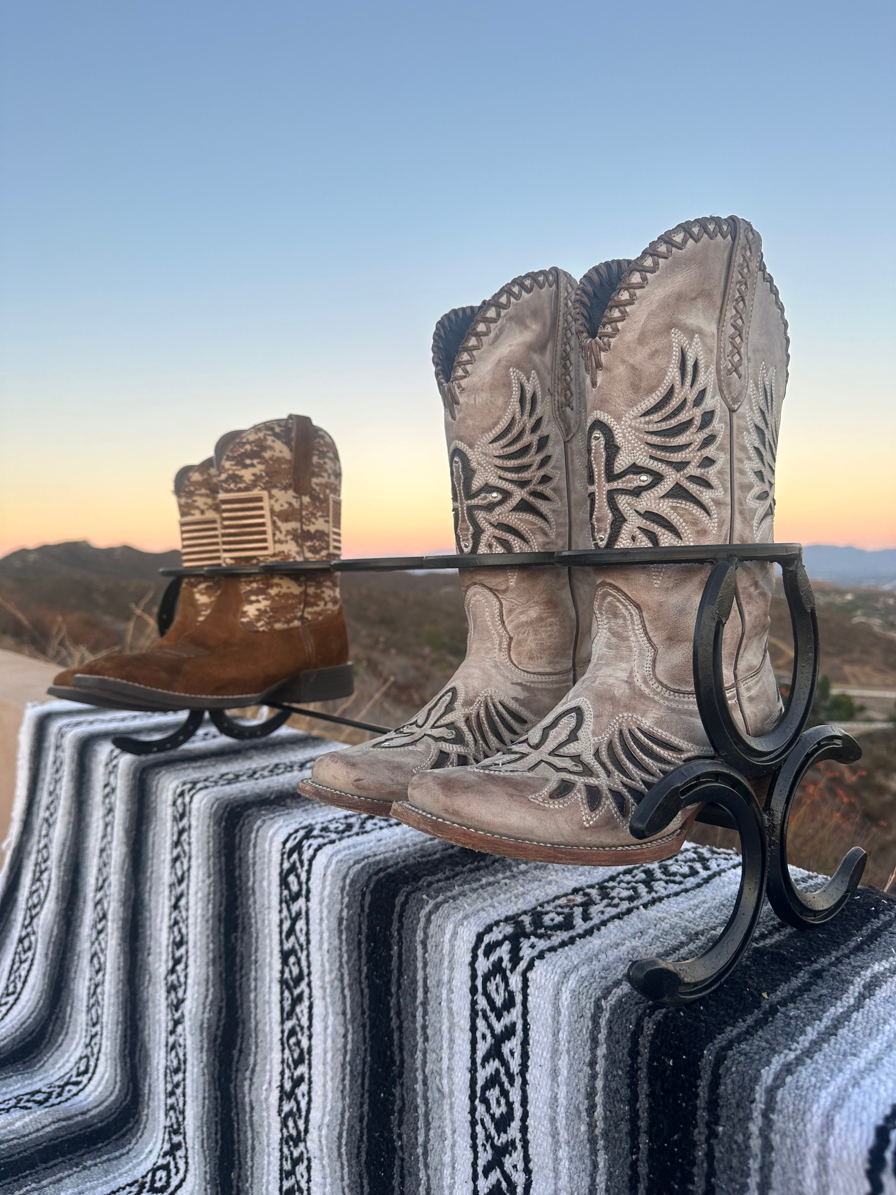 3 Pair Horseshoe Boot Rack